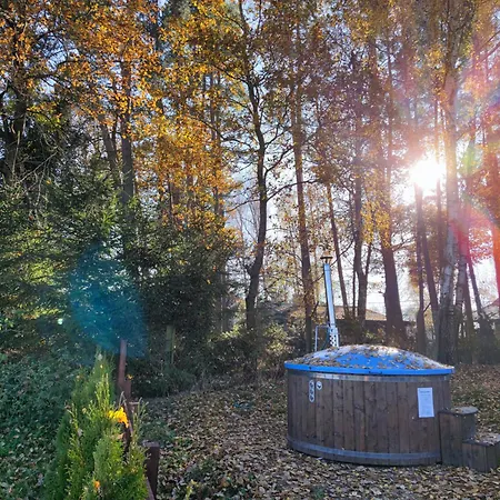 Holiday home Nad Jeziorem - Zalesie 7d *