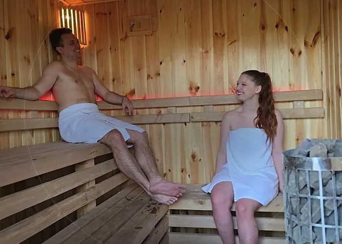 Nad Jeziorem - Zalesie 7d